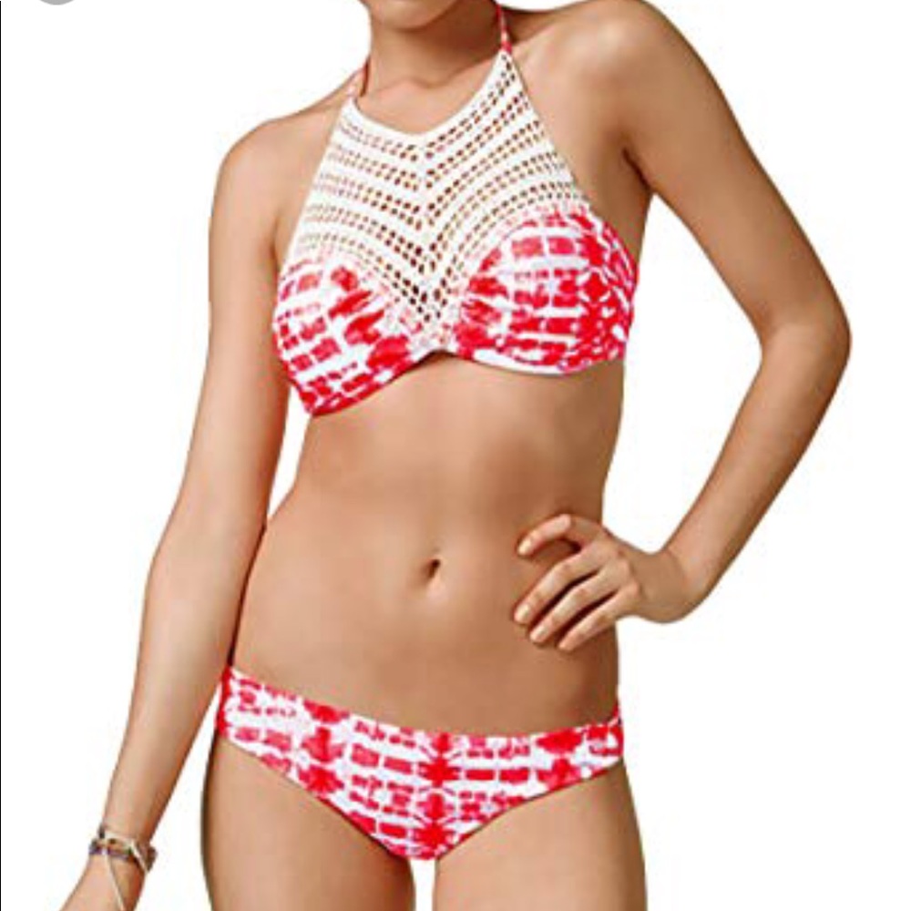 Raisins Cabo Kiss Crochet Halter Neck Bikini Top